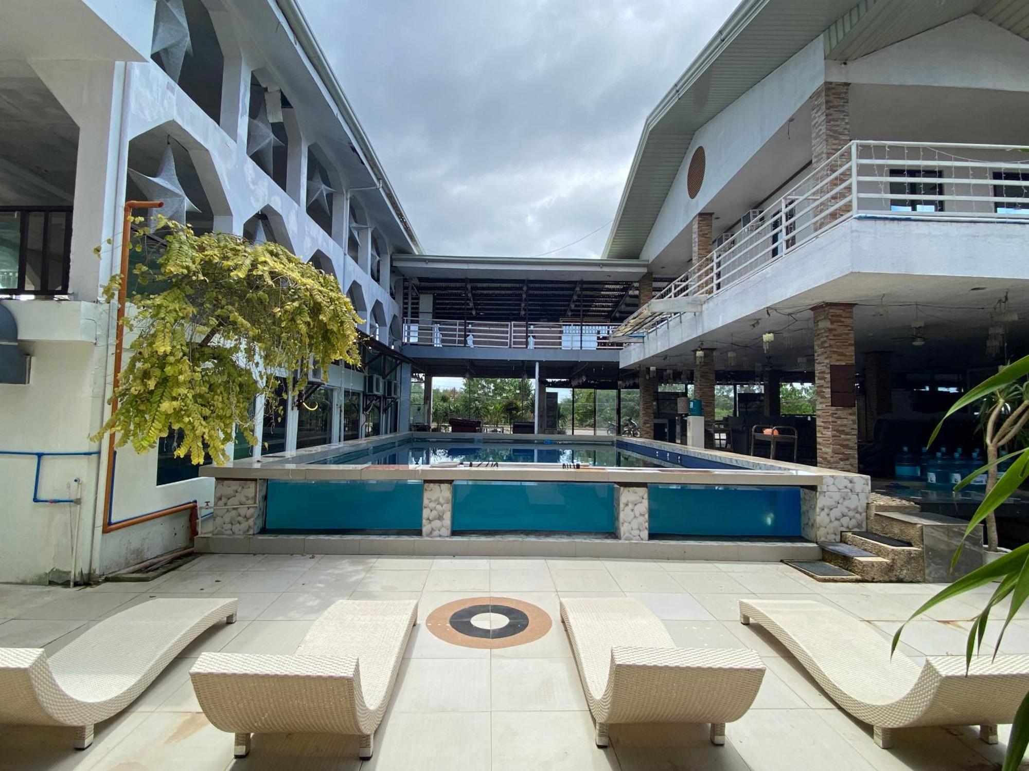 Palm Rise Resort Panglao Kültér fotó